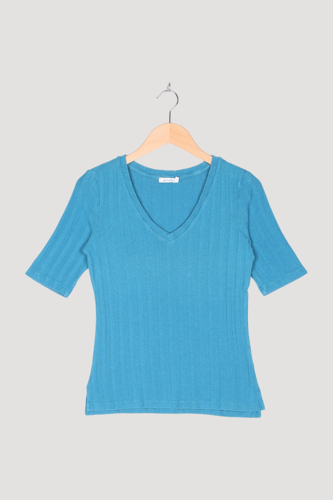 Secondhand Rippshirt aus Bio-Baumwolle mit Hanf