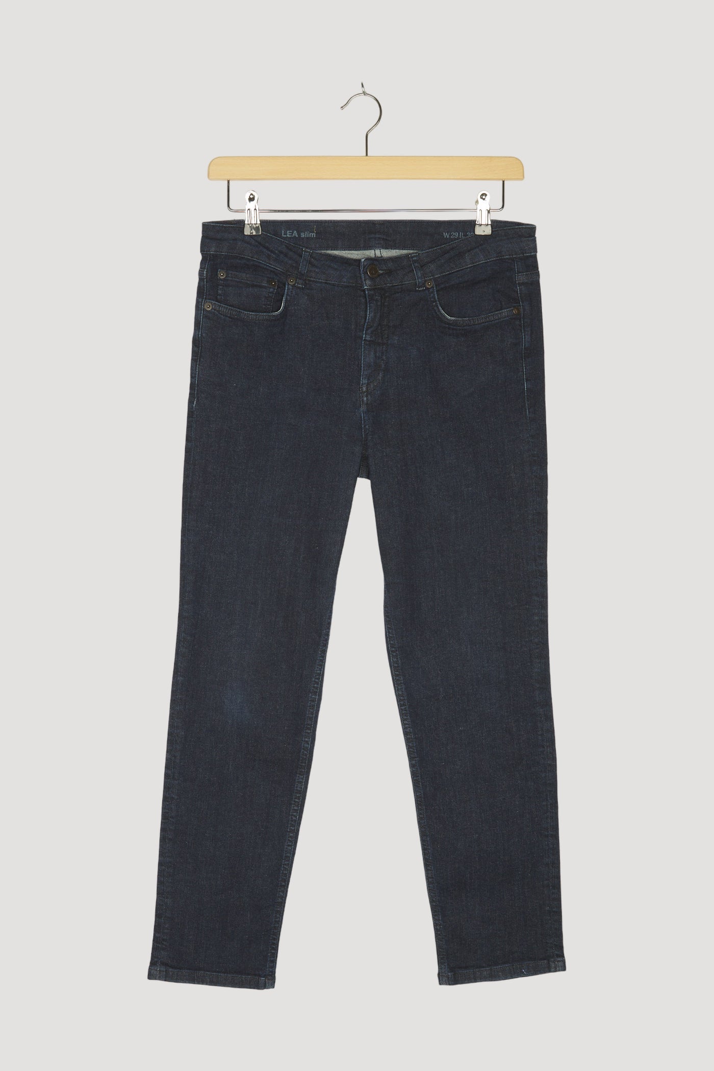 Secondhand Jeans Lea Slim Fit aus Bio-Denim