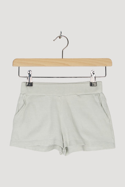 Secondhand Pflanzengefärbte Piqué-Shorts mit Kapok