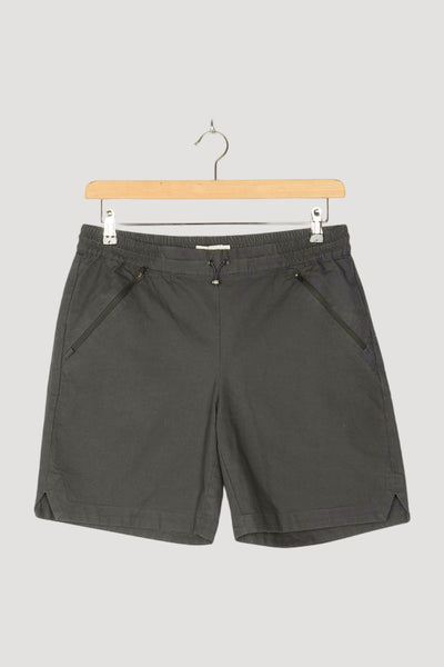 Secondhand Shorts aus Bio-Baumwolle mit Hanf