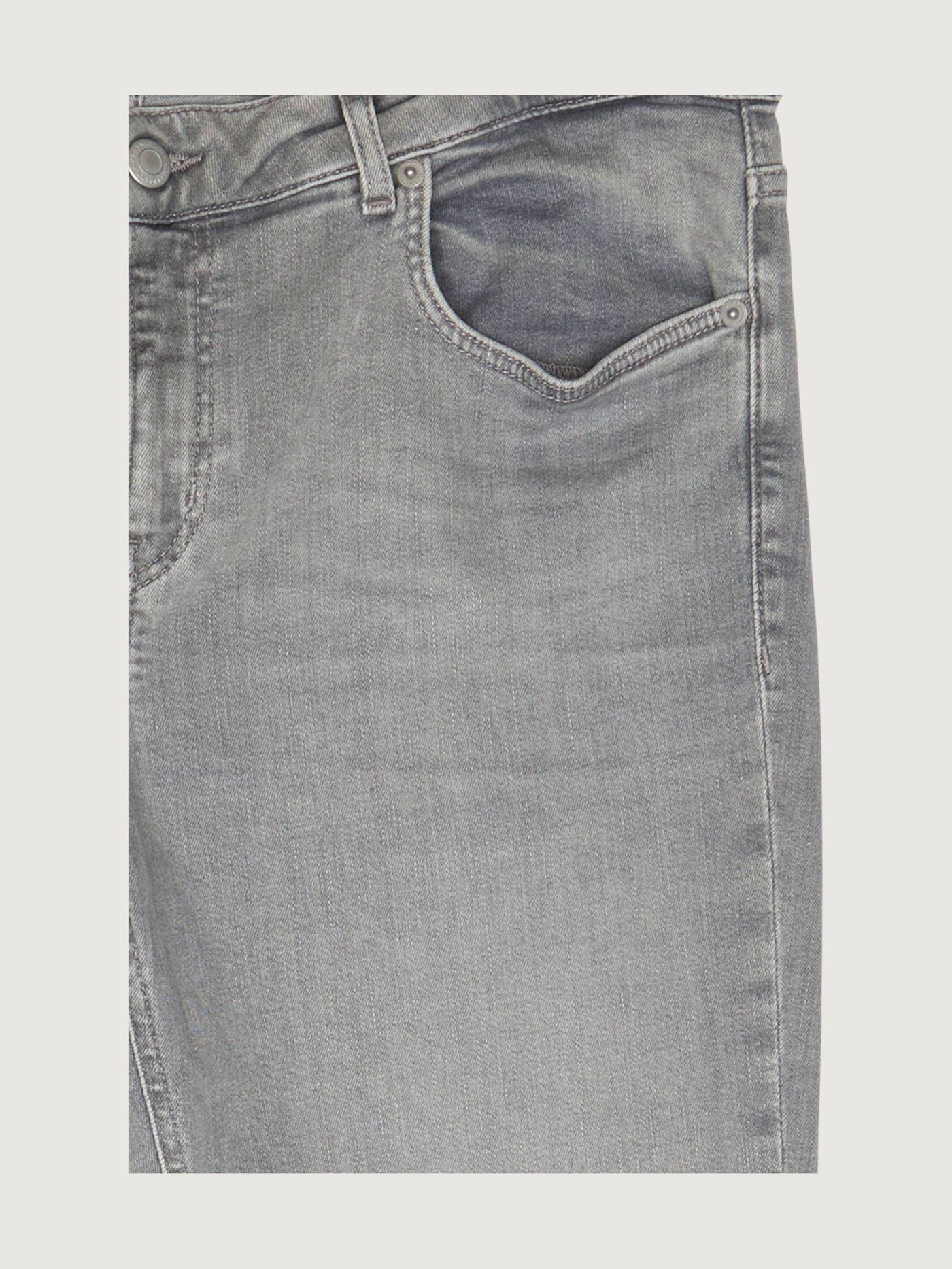 Secondhand Jeans Lina Skinny Fit aus Bio-Denim