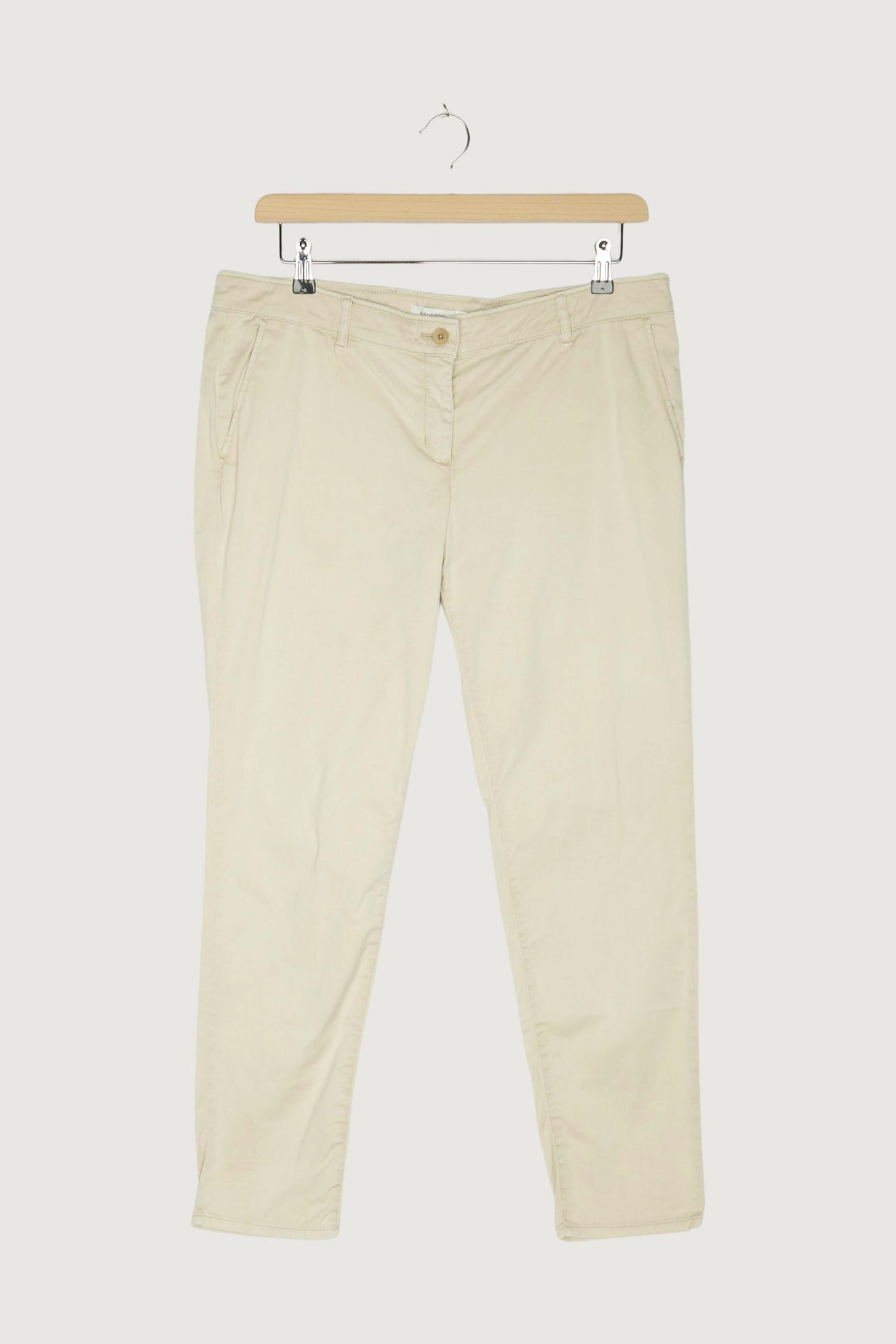 Secondhand Chino Mineral Dye aus Bio-Baumwolle