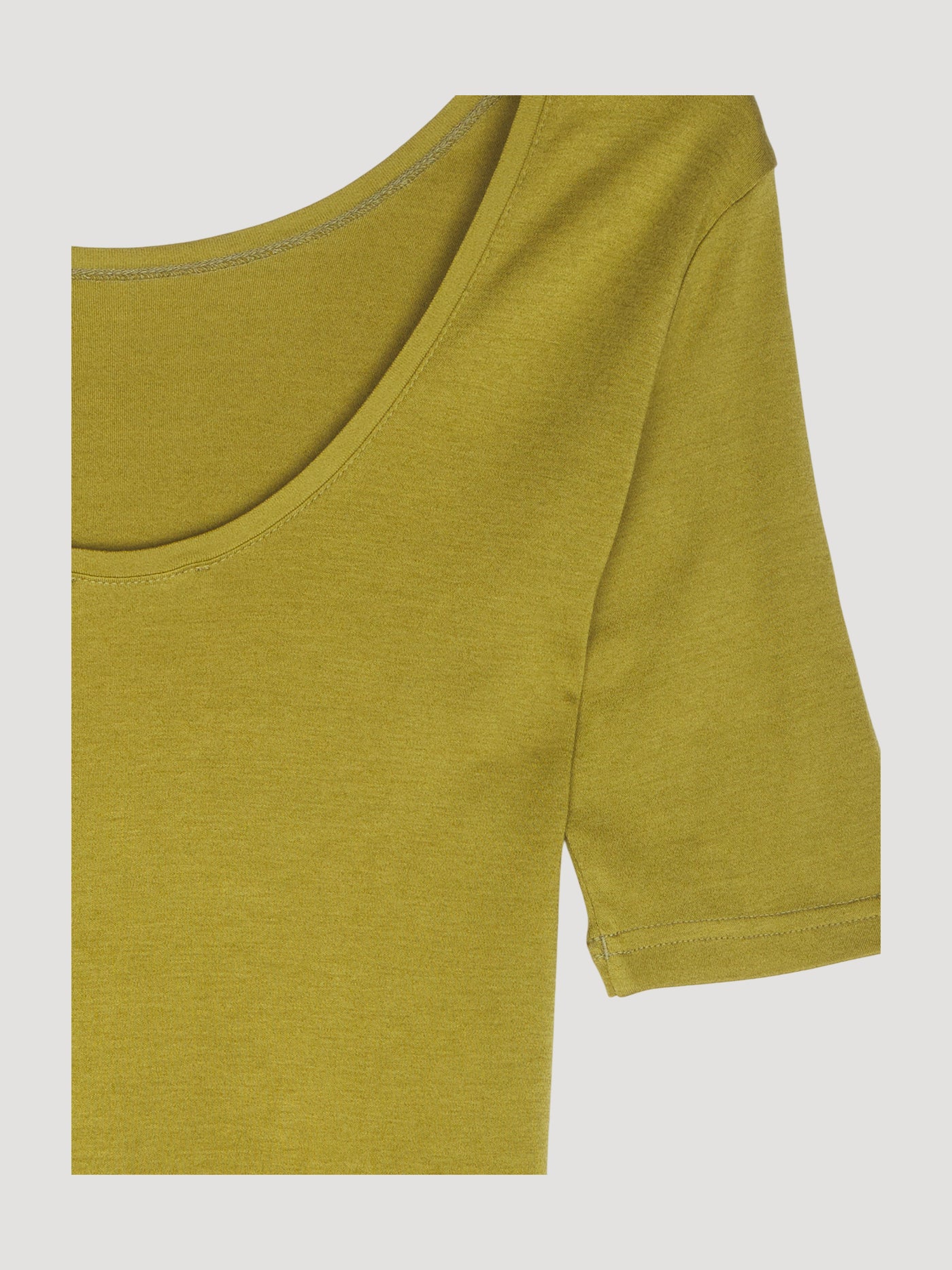Secondhand Seiden-Shirt mit Bio-Baumwolle