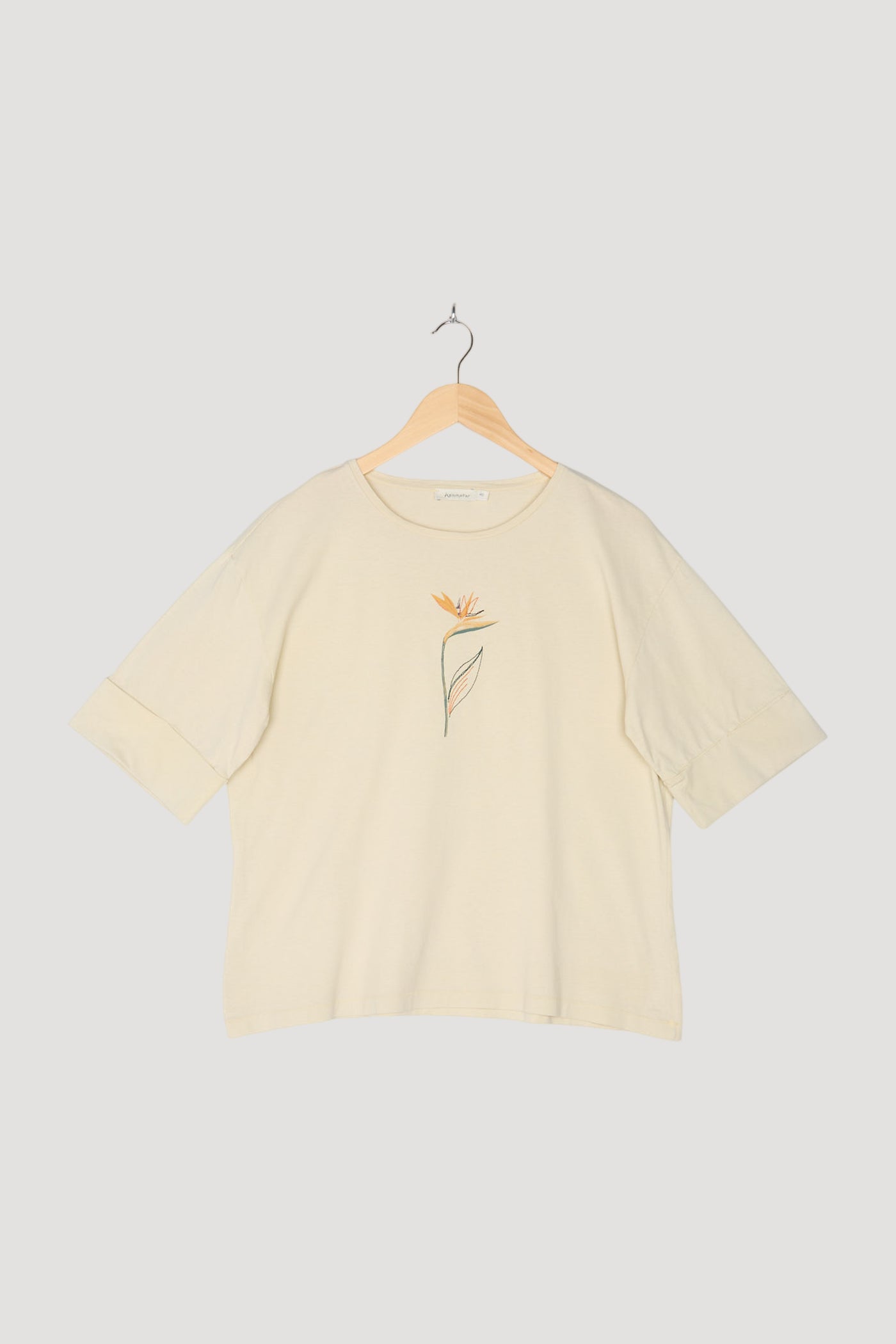 Secondhand Pflanzengefärbtes Shirt aus reiner Bio-Baumwolle