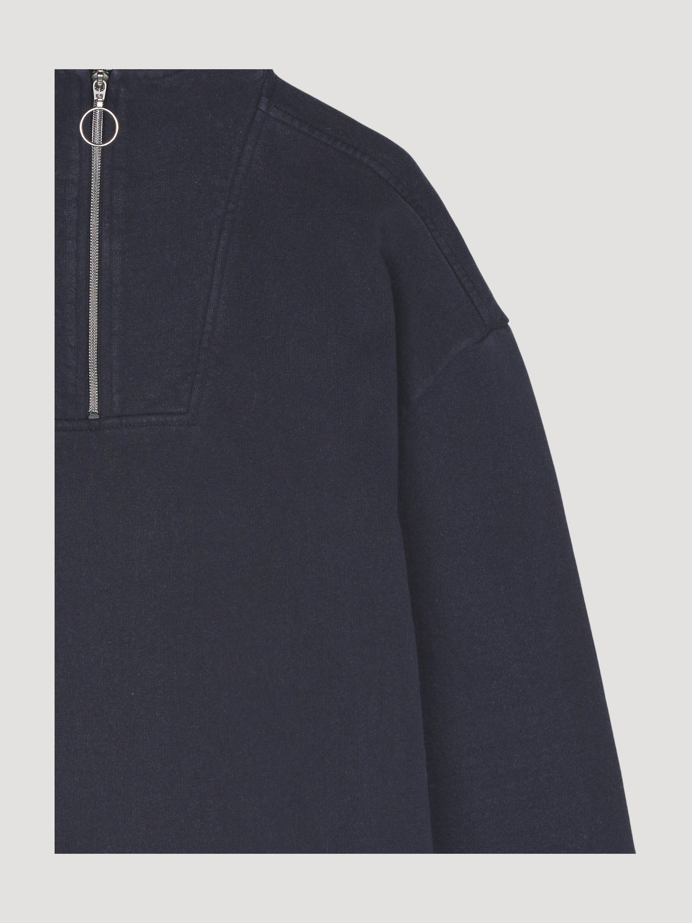 Secondhand Sweatshirt BetterRecycling aus reiner Bio-Baumwolle