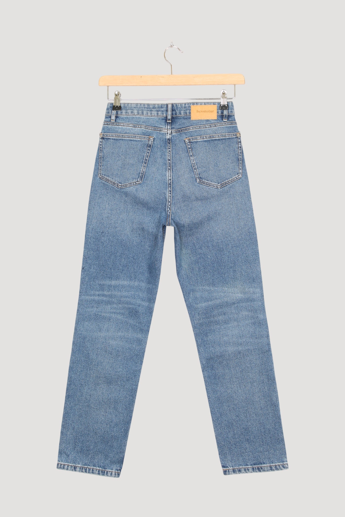 Secondhand Jeans BEA High Rise Straight aus Bio-Denim