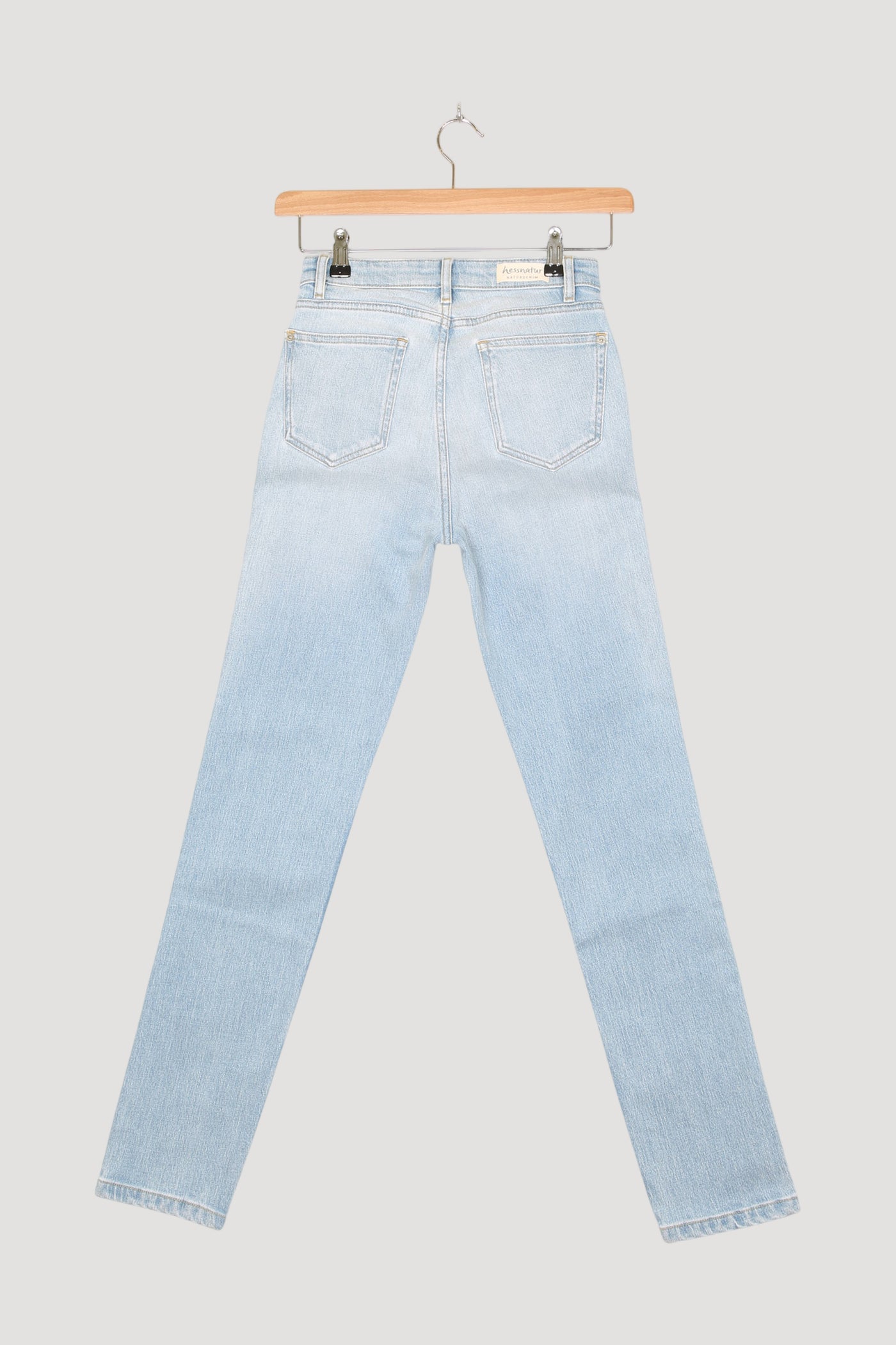 Secondhand Jeans LINN High Rise Slim aus Bio-Denim