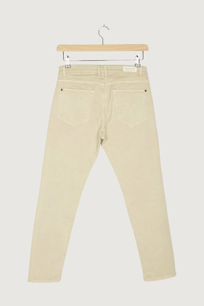 Secondhand Jeans Jasper mineralgefärbt Slim Fit aus Bio-Denim