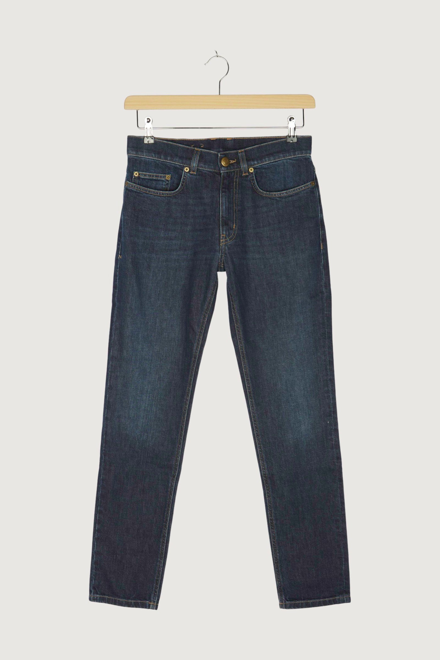 Secondhand Jeans Jasper Slim Fit aus COREVA™ Bio-Denim