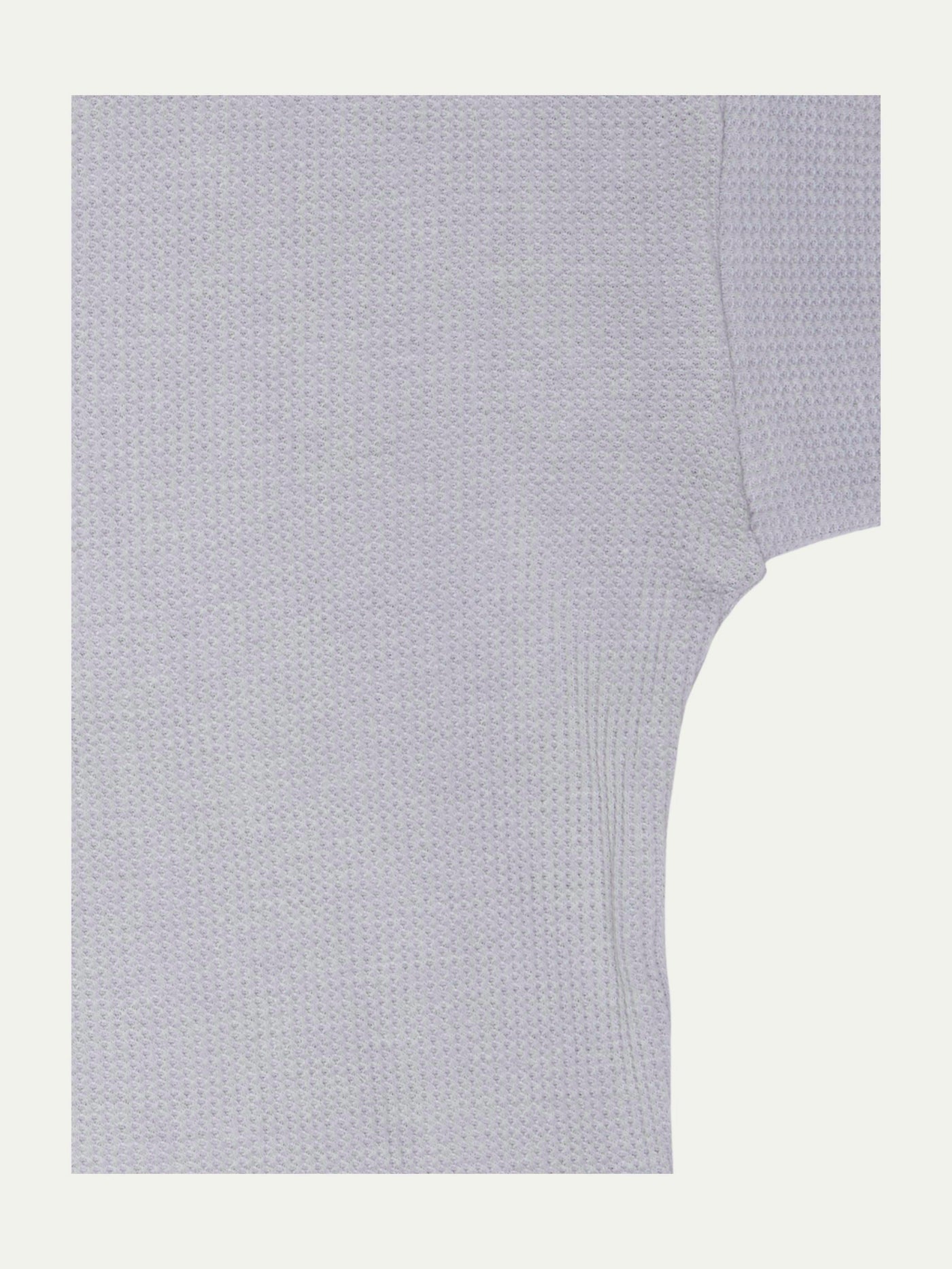 Second Hand Pflanzengefärbtes Piqué-Shirt mit Kapok